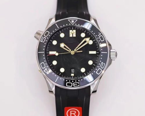 Timekeeping Made Stylish Wrist Watches With Analog Display Leather Strap