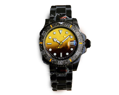 Mens Nylon Comfortable Wrist Watch 20mm Band Width And Buckle Clasp Type