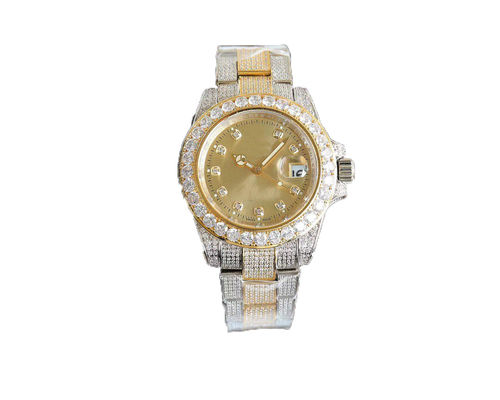Quartz Alloy Wrist Watch Timepiece 7mm Case Thickness 24cm Band Length