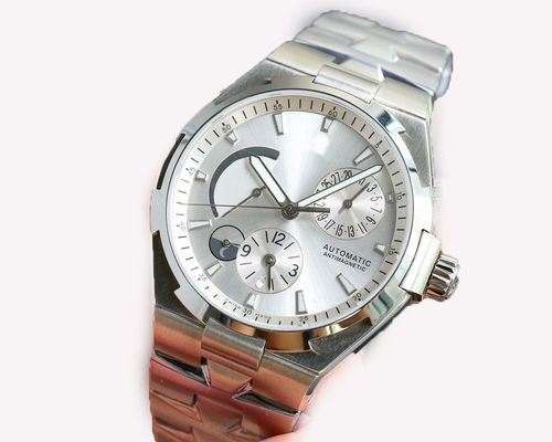 Lightweight Quartz Luxury Watches For Men 90g Weight 20mm Band Width